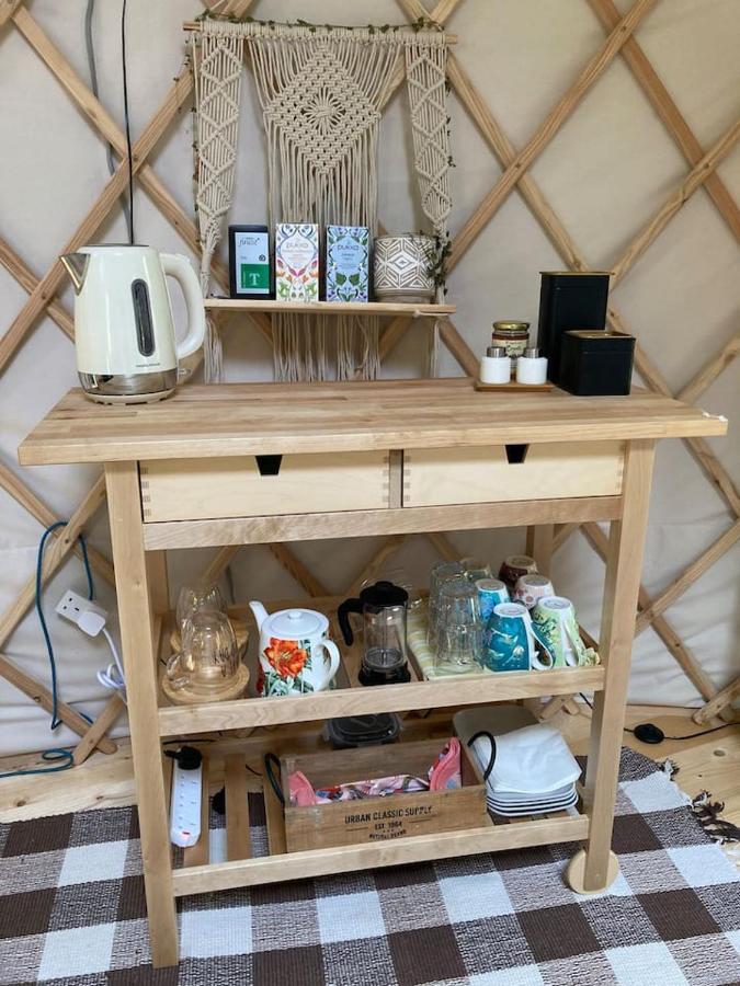 Aughavannagh Yurt Glamping オーリム エクステリア 写真