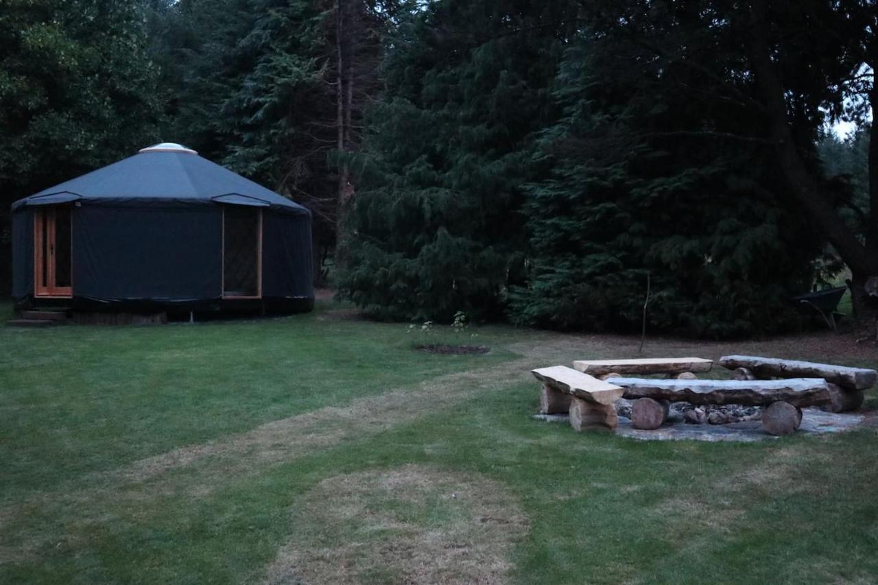 Aughavannagh Yurt Glamping オーリム エクステリア 写真